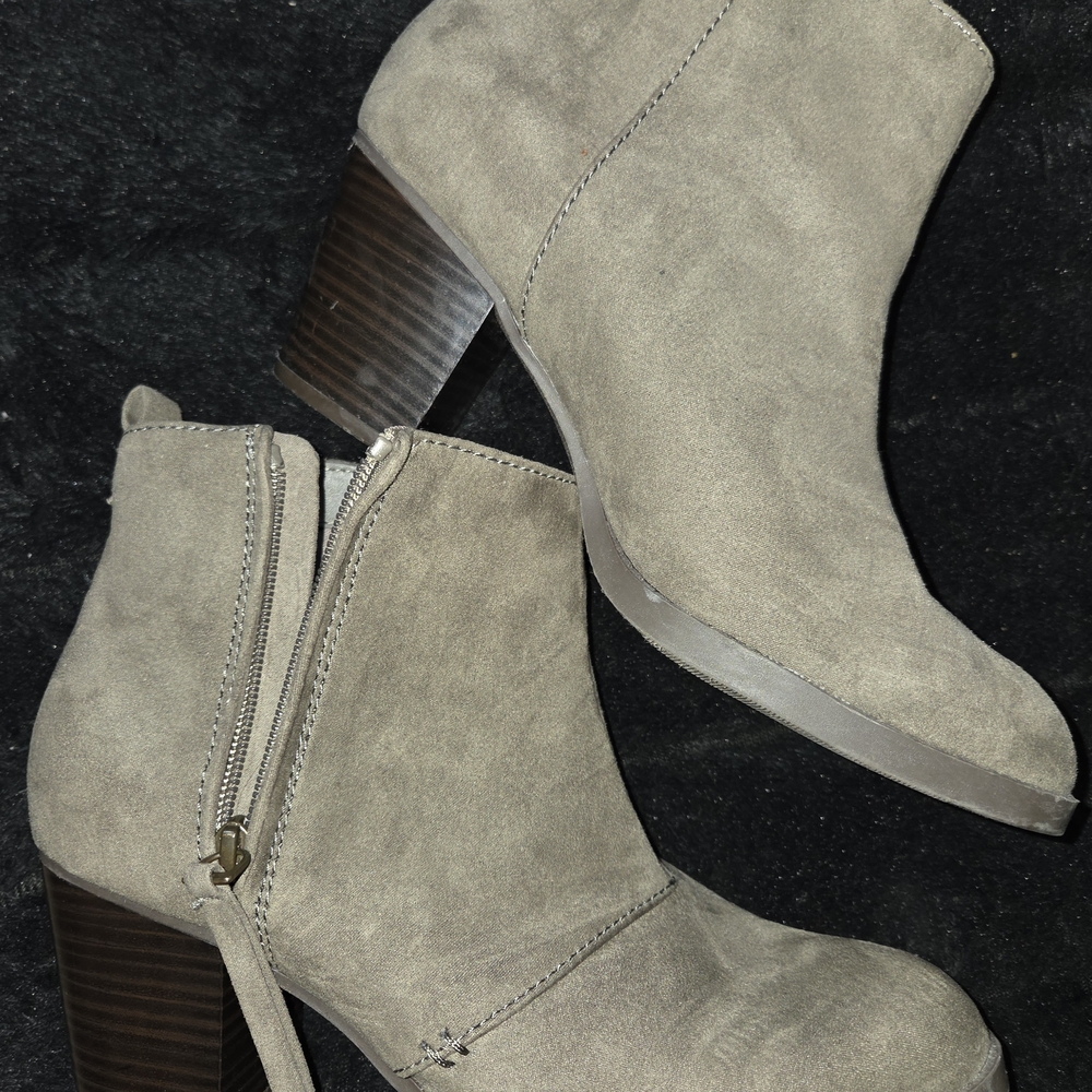 Old Navy Taupe Ankle Booties